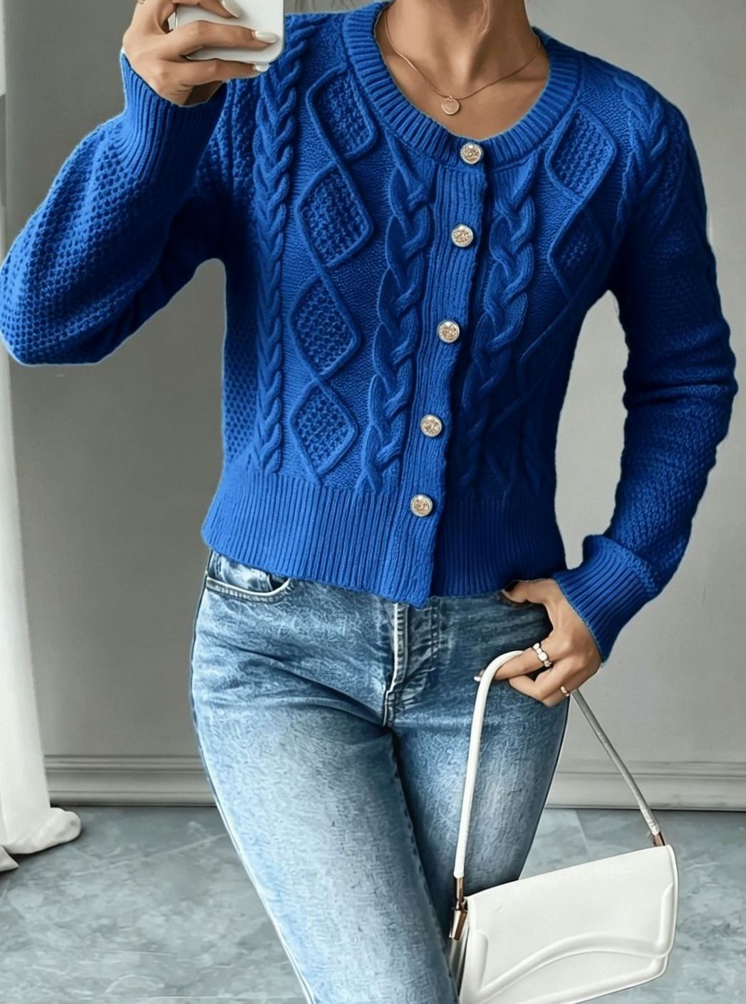 Women's Cropped Cable Knit Cardigan