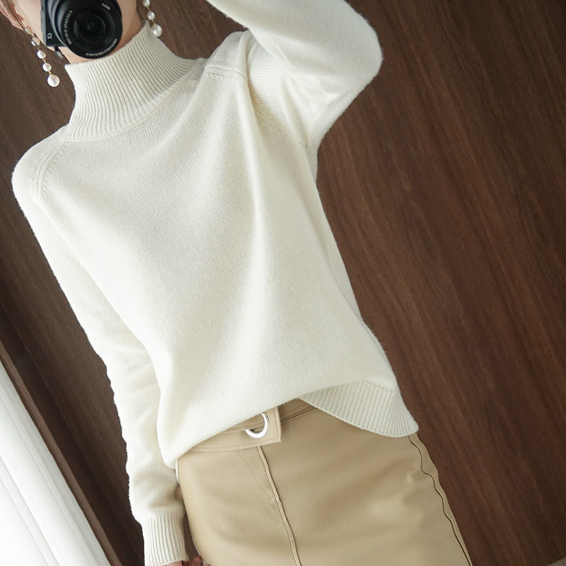 Women's Roll-Neck Jumper – Comfortable Autumn Winter