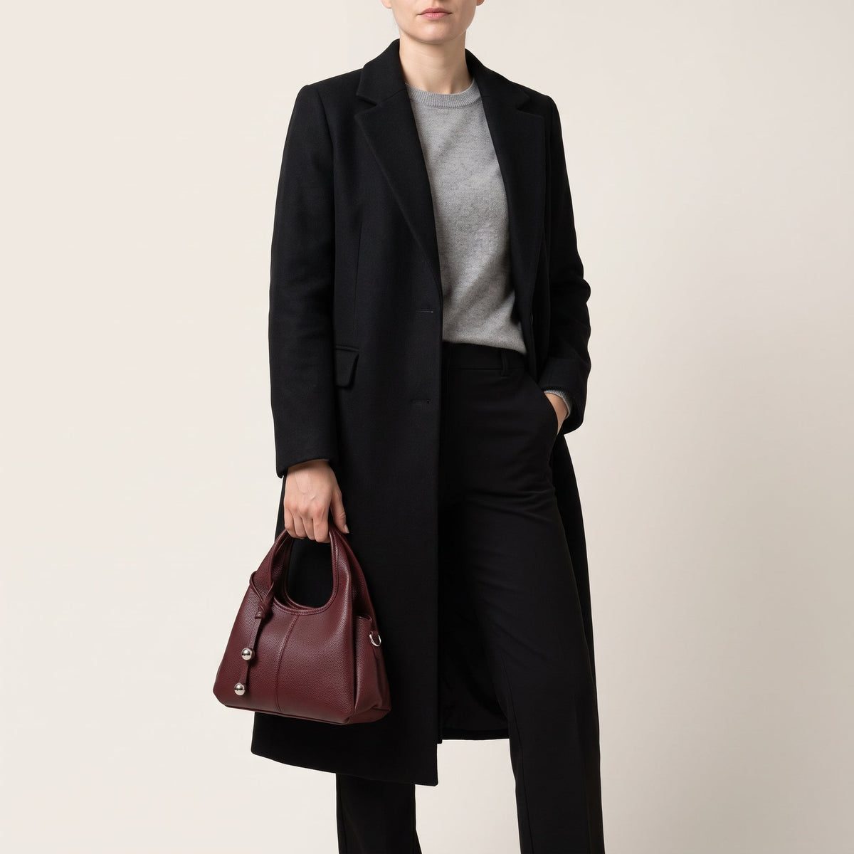Women's Small Round Pebbled Handbag – Crossbody Bag