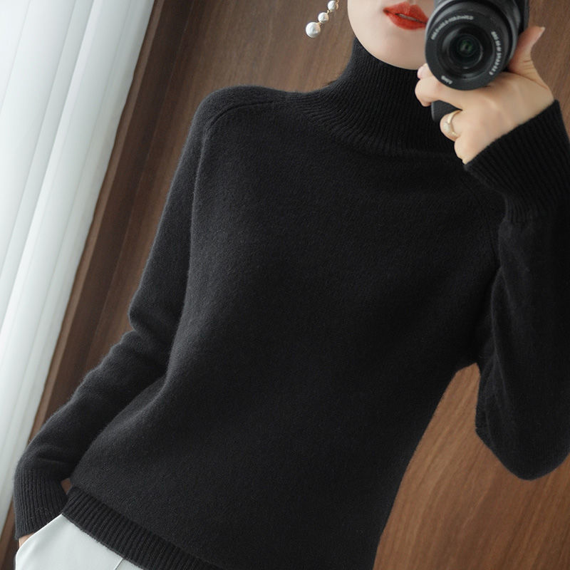 Women's Roll-Neck Jumper – Comfortable Autumn Winter