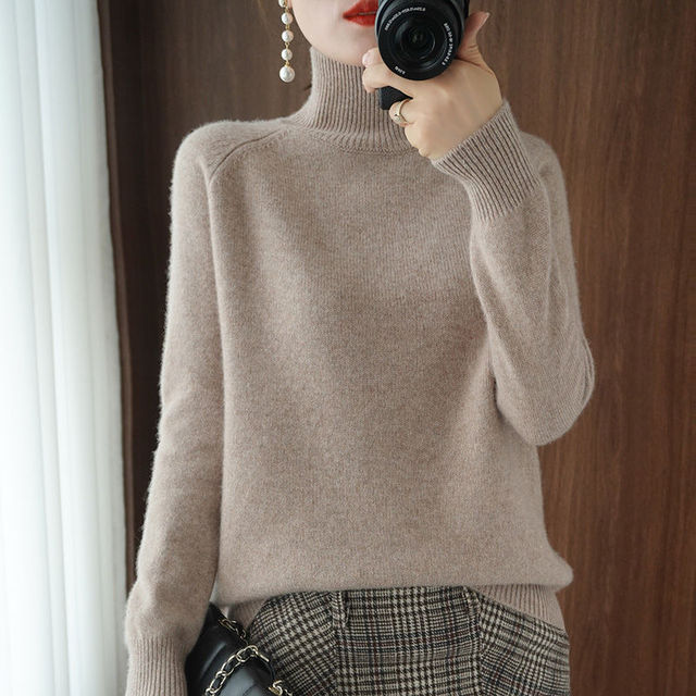 Women's Roll-Neck Jumper – Comfortable Autumn Winter