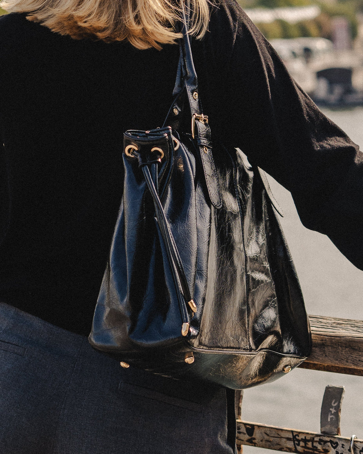 Women's XL Faux Leather Handbag – Spacious School Bag