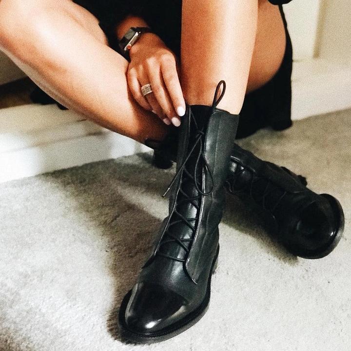 Women's Classic Boots – Timeless Autumn Winter