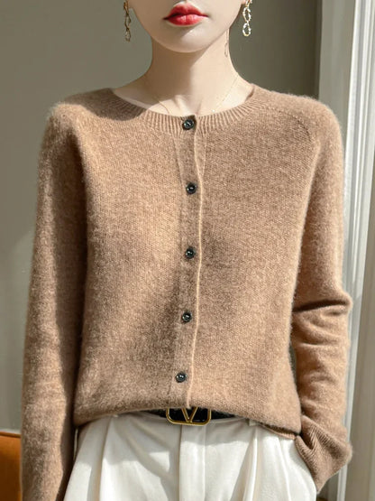 Women's Cardigan – Comfortable Autumn Winter
