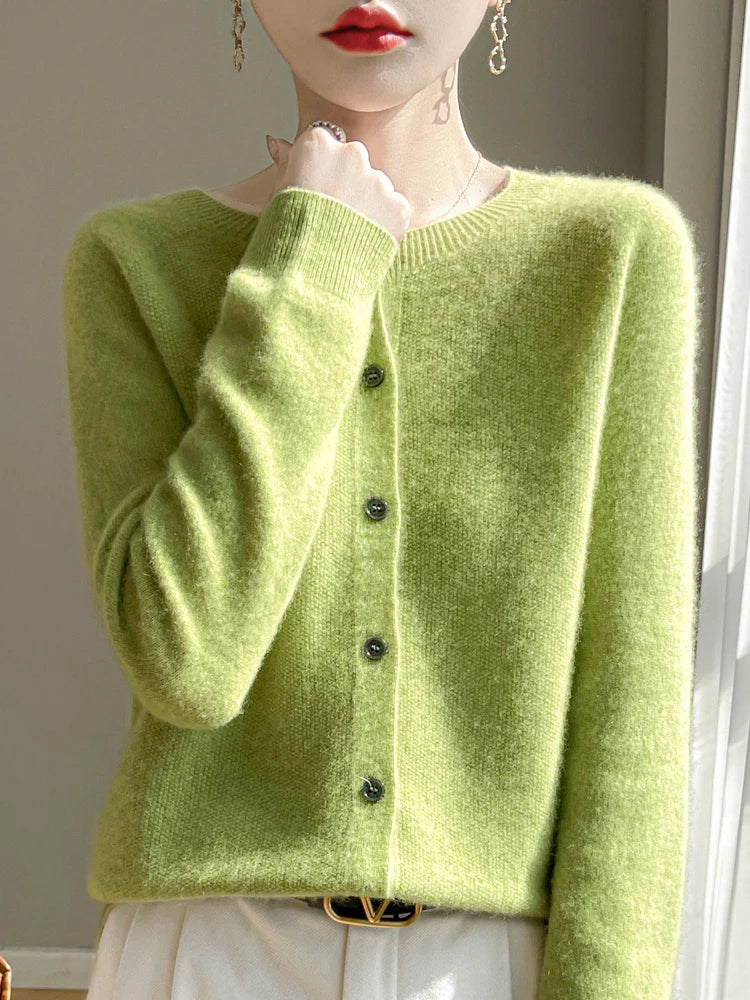 Women's Cardigan – Comfortable Autumn Winter