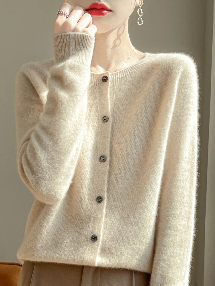 Women's Cardigan – Comfortable Autumn Winter