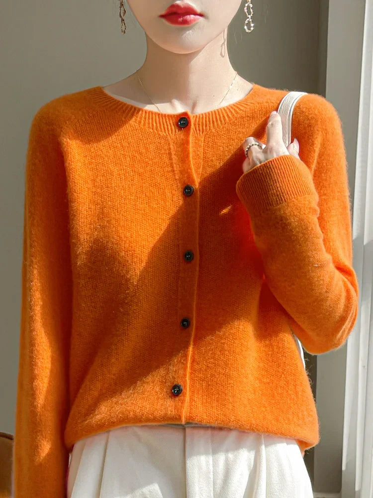 Women's Cardigan – Comfortable Autumn Winter