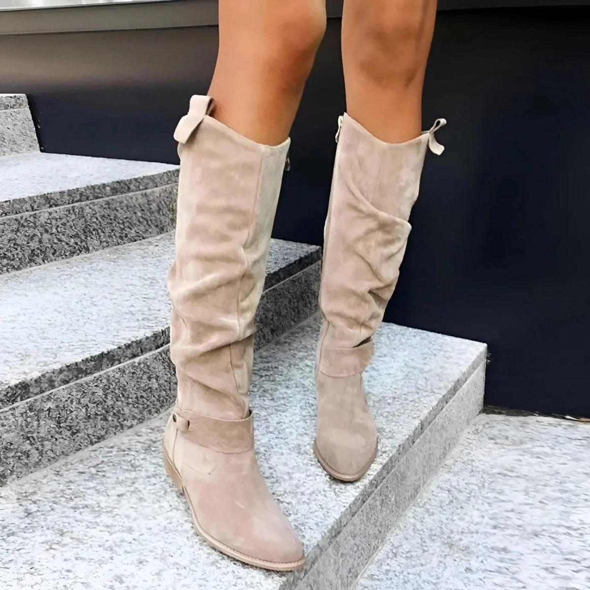 Women's Knee-High Boots – Low Block Heel Side Zip