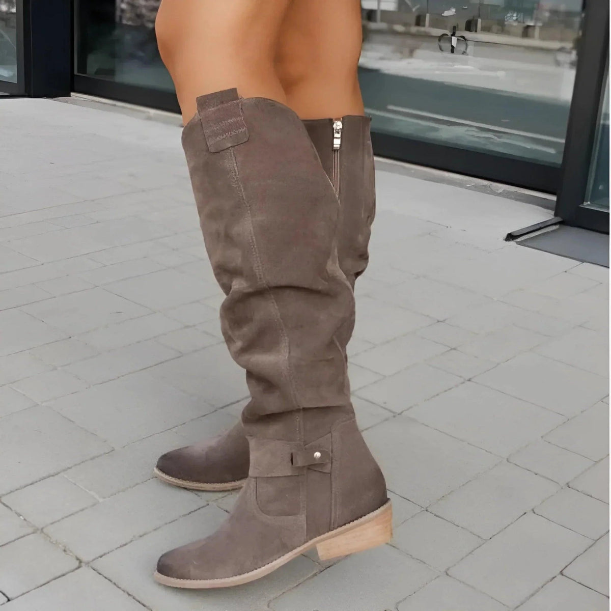 Women's Knee-High Boots – Low Block Heel Side Zip
