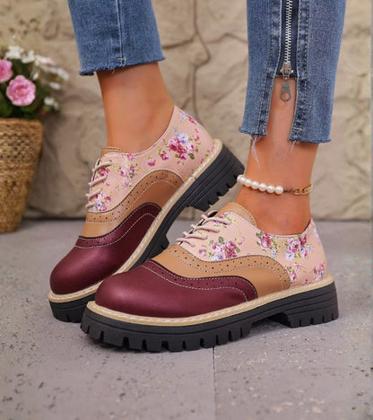 Women's Floral Derby Shoes with Cleated Sole – Lace-Up Shoes