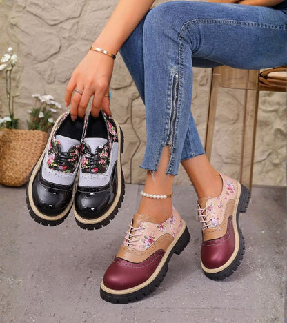 Women's Floral Derby Shoes with Cleated Sole – Lace-Up Shoes