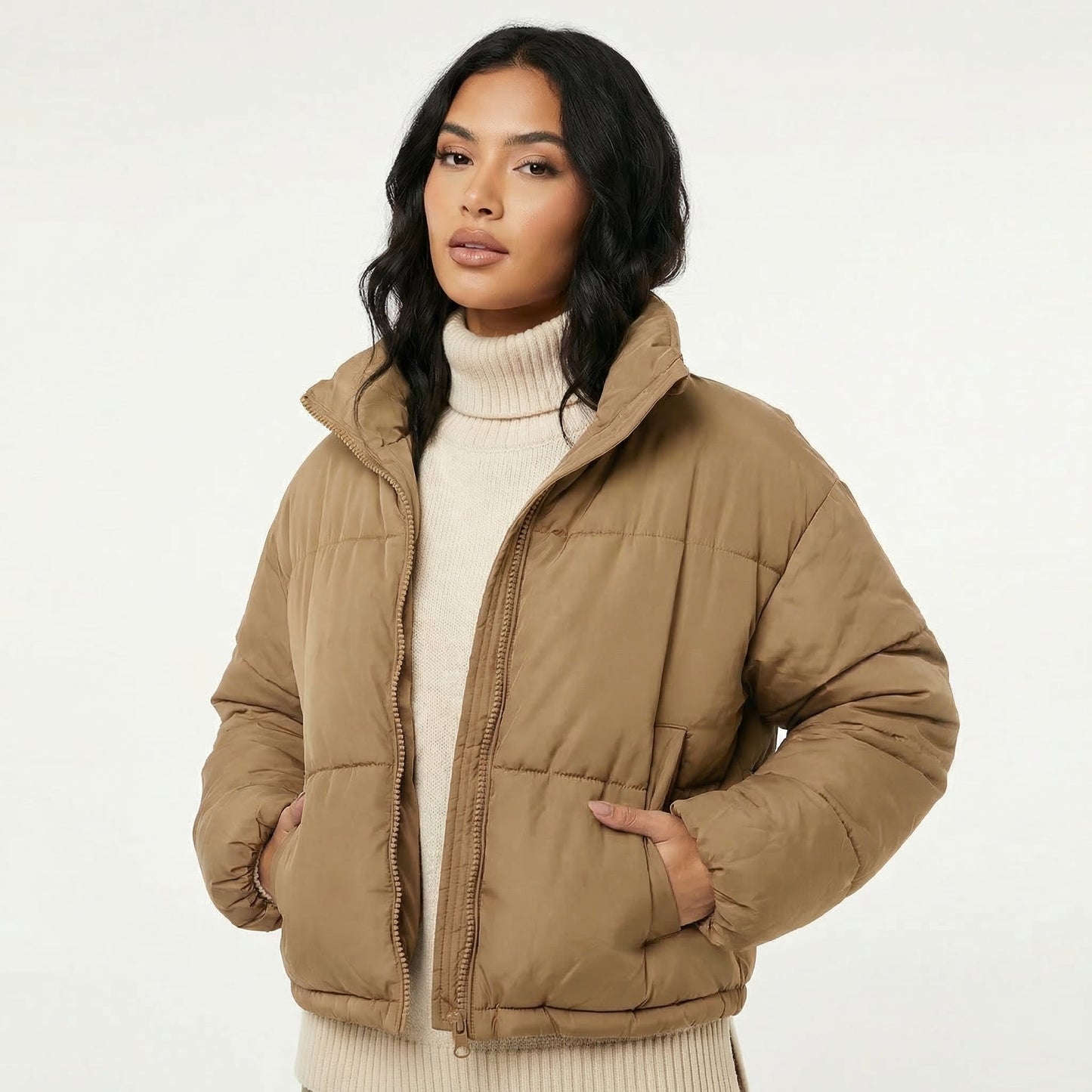 Women's Relaxed Stand Collar Zip-Up Warm Puffer Jacket
