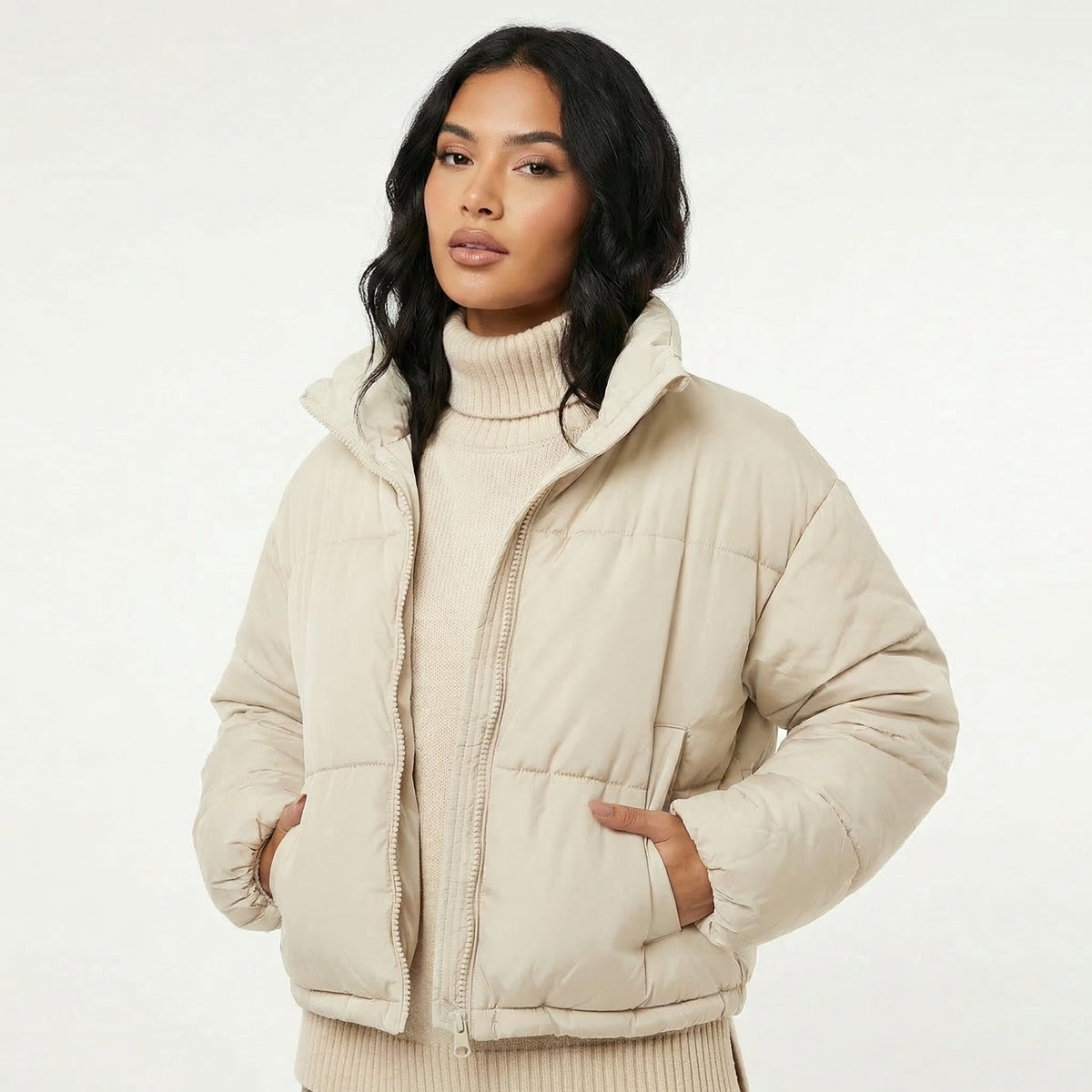 Women's Relaxed Stand Collar Zip-Up Warm Puffer Jacket