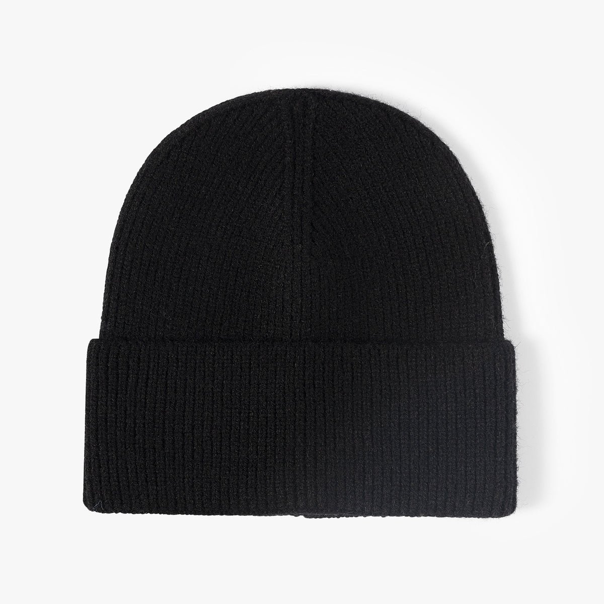 Bonnet en Maille Côtelée à Revers – Doux et Chaud