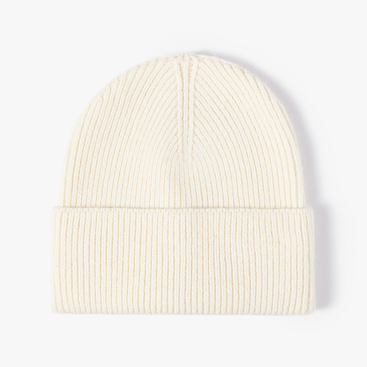 Bonnet en Maille Côtelée à Revers – Doux et Chaud