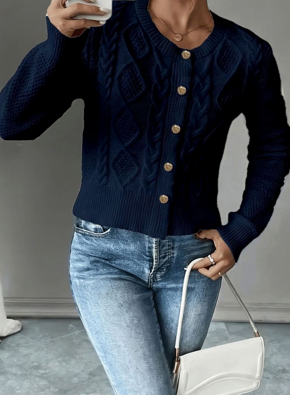 Women's Cropped Cable Knit Cardigan