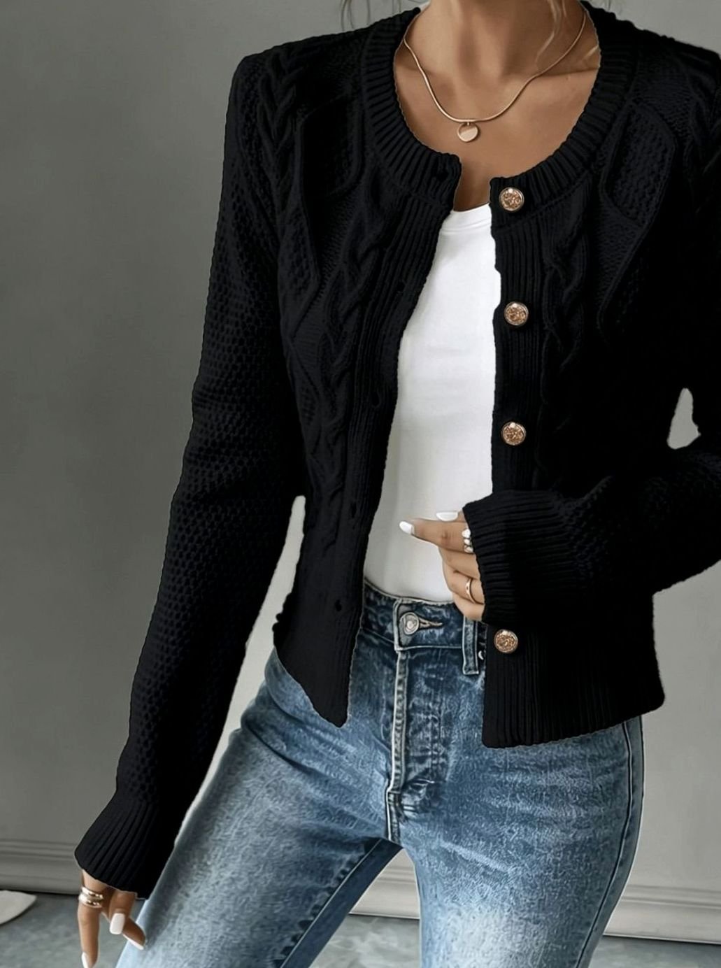Women's Cropped Cable Knit Cardigan