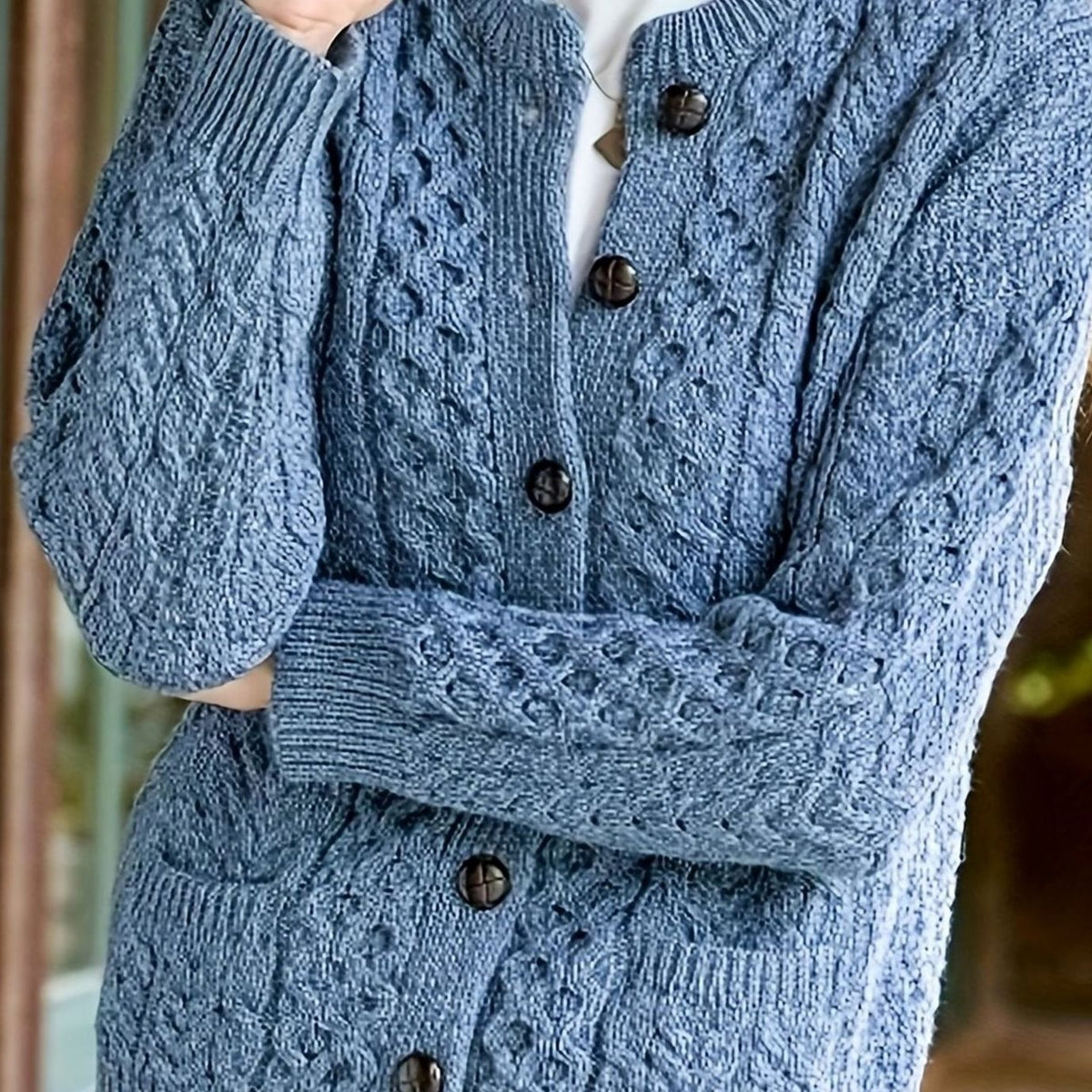 Women's Cable-Knit Cardigan – Buttoned with Pockets