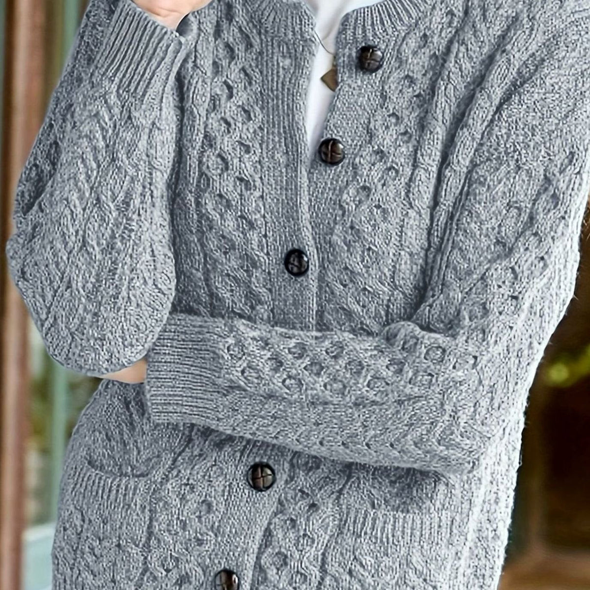 Women's Cable-Knit Cardigan – Buttoned with Pockets